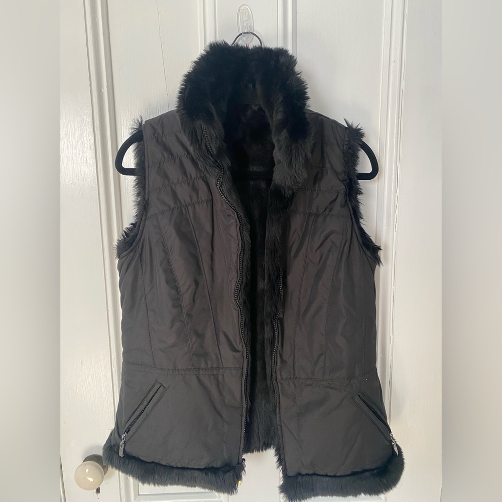 Black fur reversible vest